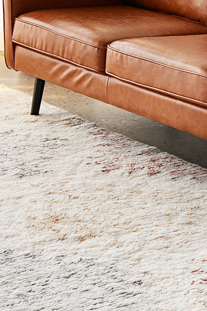 SUMMIT MOTIF RUG