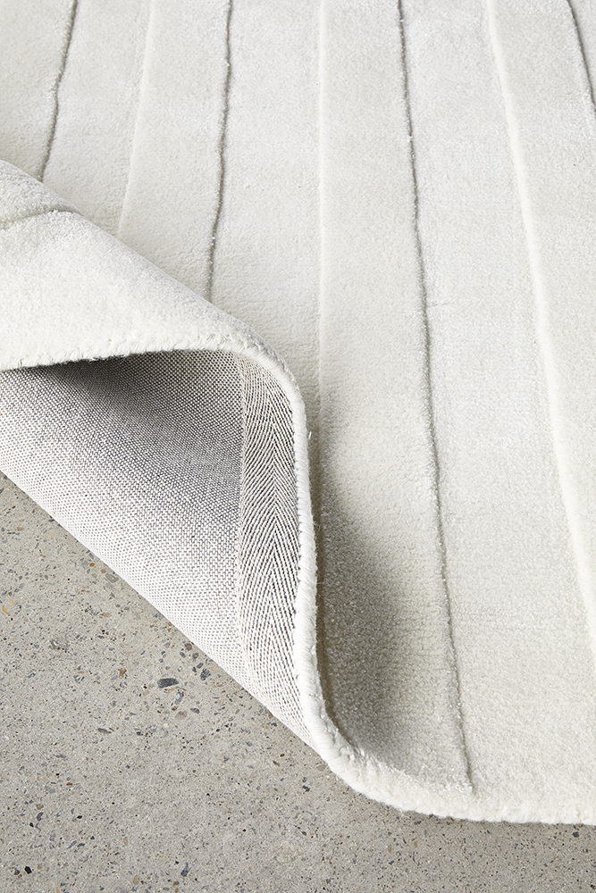 SUMMIT TRAIL WHITE RUG